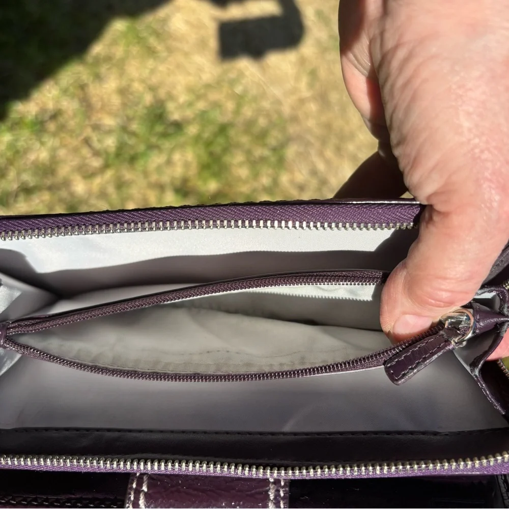 Coach Trifold Deep Prple Turnlock Wallet - Picture 10 of 13